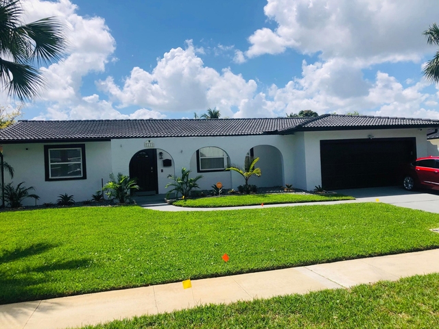 6220 Sw 14th Street - Photo 1
