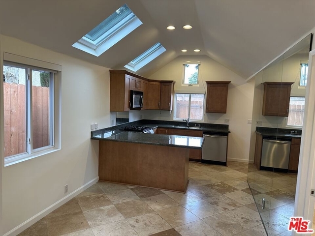 2454 Penmar - Photo 1