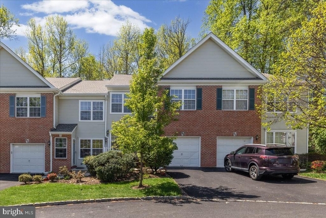 302 Wellington Park Drive - Photo 1
