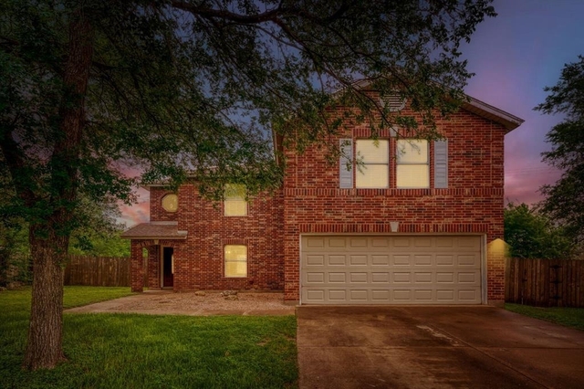 928 Justeford Dr - Photo 1