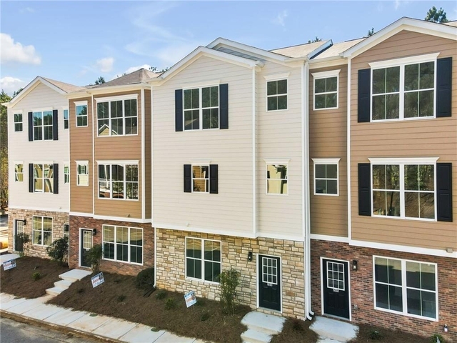 203 Riverstone Commons Circle - Photo 1