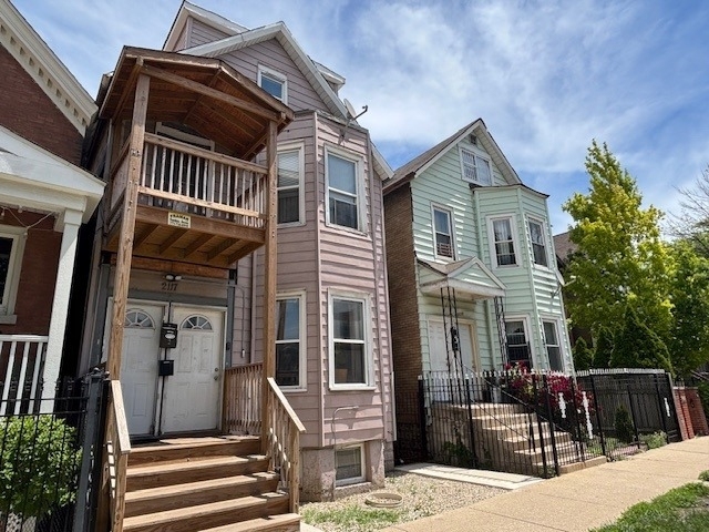 2117 N Stave Street - Photo 1