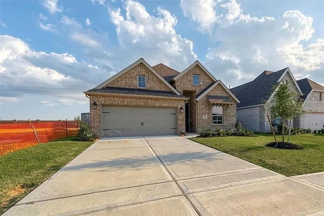 18903 Brego Lane - Photo 1