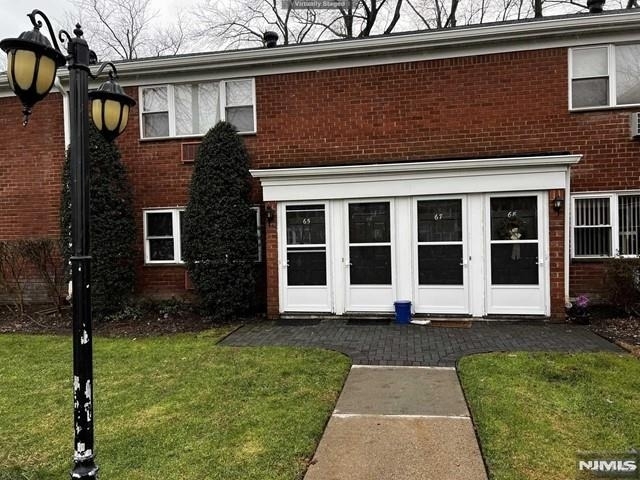 65 Regency - Photo 1