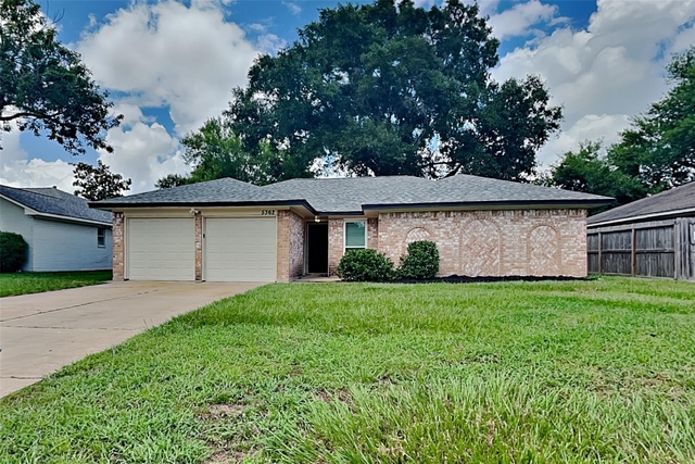 5362 Marian Street - Photo 1