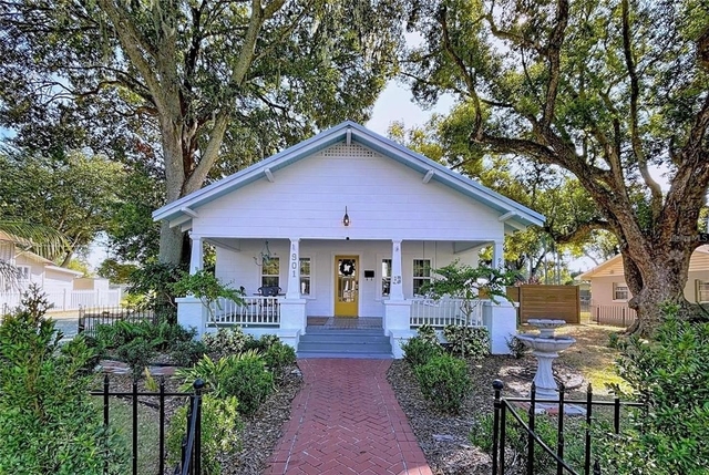 901 W Baker Street - Photo 1