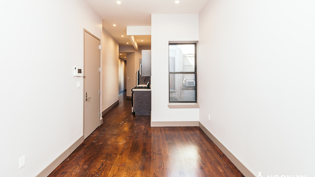 17-13 Gates Ave - Photo 1