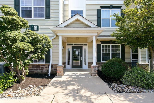 313 Mill Pond Way - Photo 1
