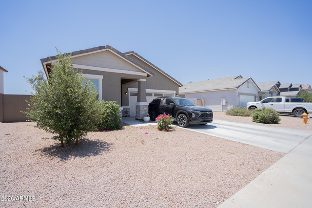 36043 W Santa Clara Avenue - Photo 1