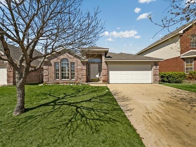 4512 Stepping Stone Drive - Photo 1