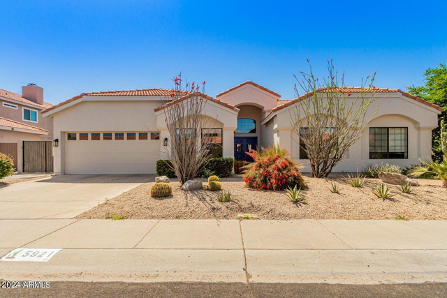 5921 E Grandview Road - Photo 1