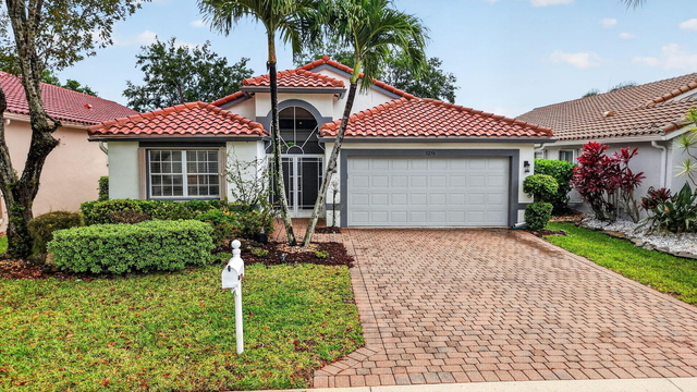 5256 Glenville Drive - Photo 1