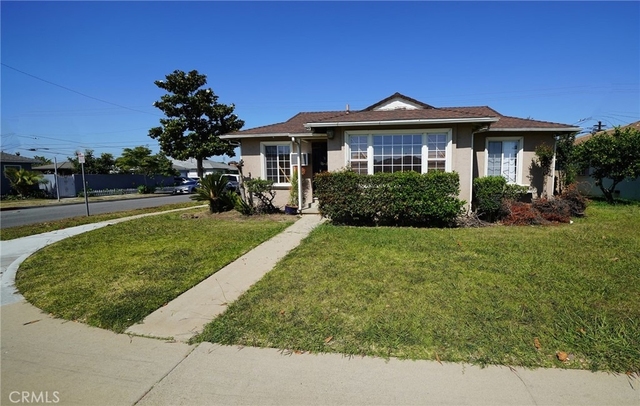 13719 S San Pedro - Photo 1