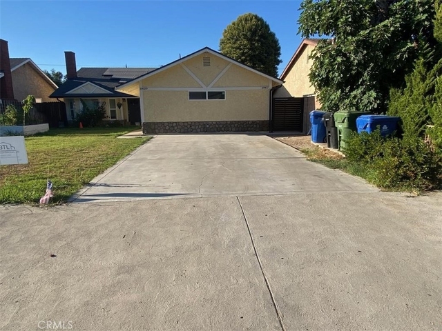 19807 Blythe Street - Photo 1
