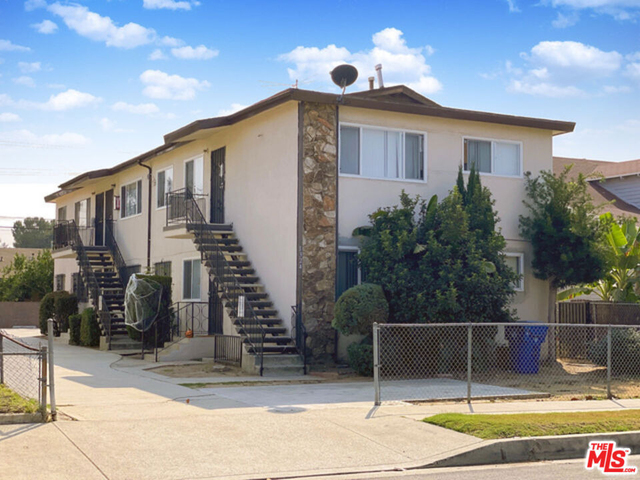 1324 W 36th Street - Photo 1