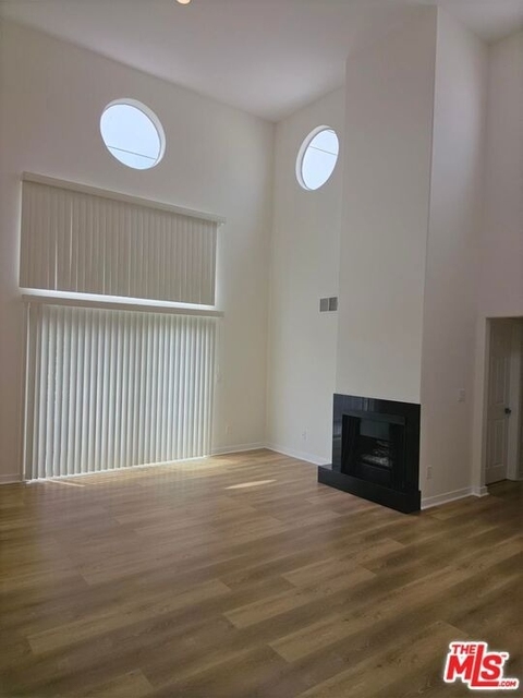 2050 S Bentley Avenue - Photo 1