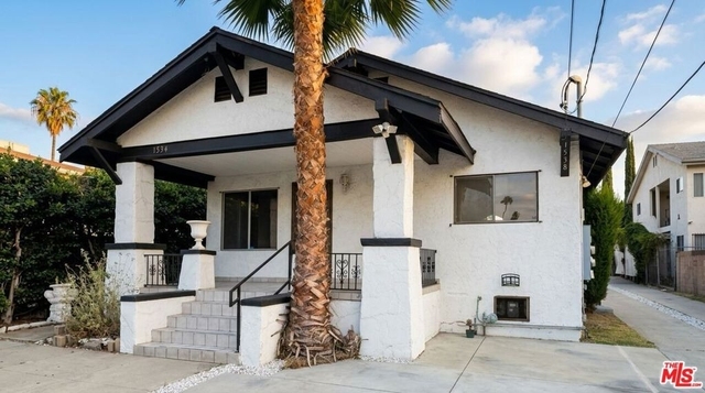 1536 N Mariposa Avenue - Photo 1
