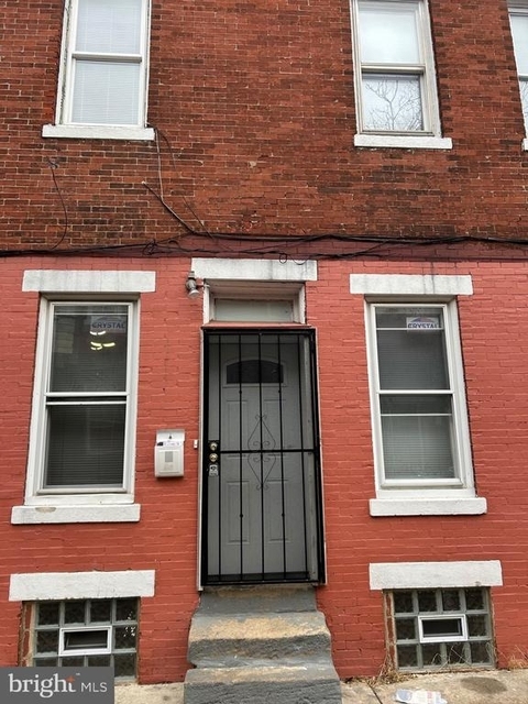 6140 Vine Street - Photo 1