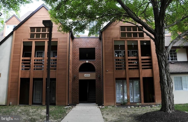4906 Columbia Road - Photo 1