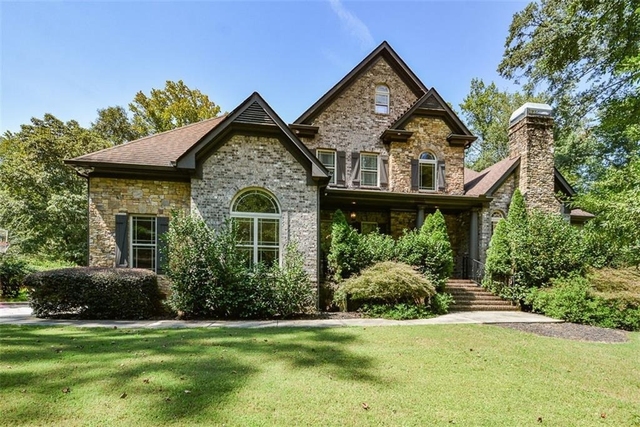 2210 Spalding Drive - Photo 1