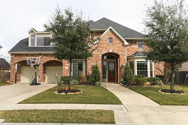 7610 Hampton Bay Lane - Photo 1