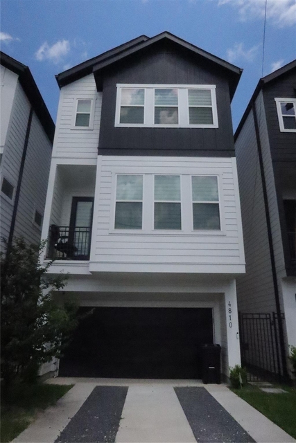 4810 Cochran Street - Photo 1