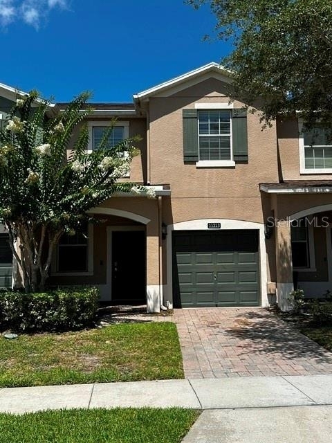 11213 Savannah Landing Circle - Photo 1