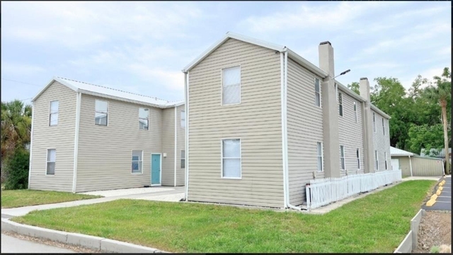 321 W Ianthe Street - Photo 1