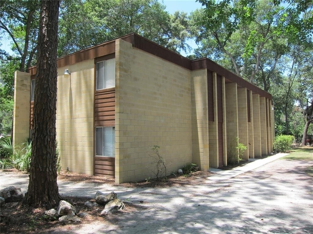 300 Nw 20th Avenue - Photo 1
