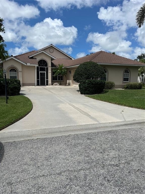 174 Grand Oak Circle - Photo 1