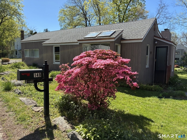 149 Old Sachems Head Road - Photo 1