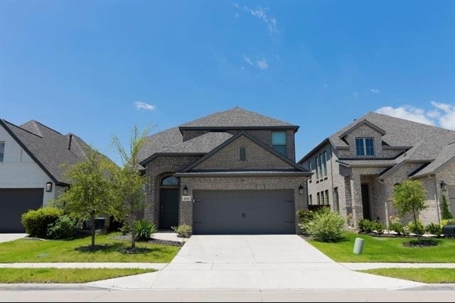 2016 Croftbank Street - Photo 1