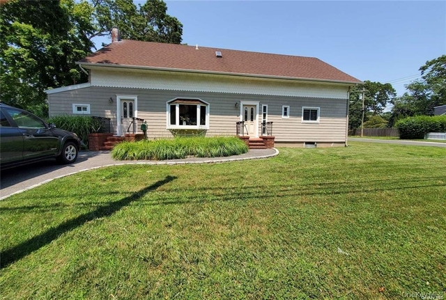 46 Laurel Avenue - Photo 1
