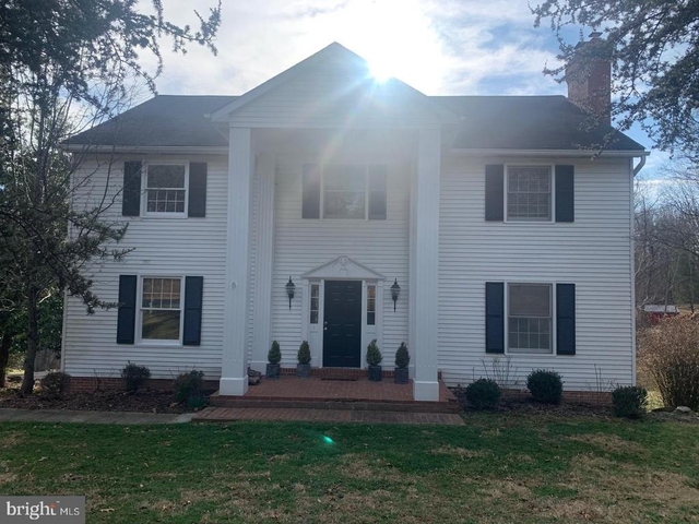 23210 Dover Road - Photo 1