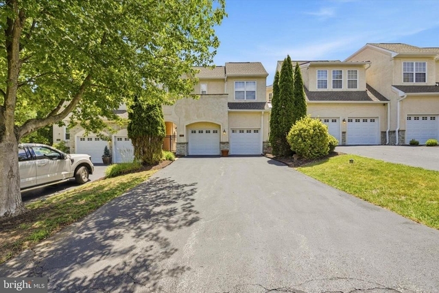 65 Old Barn Drive - Photo 1