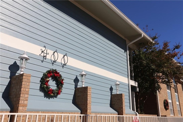 400 W 35th St - Photo 1