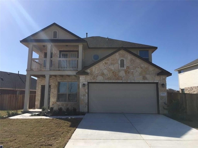 5708 Scenic Lake Dr - Photo 1