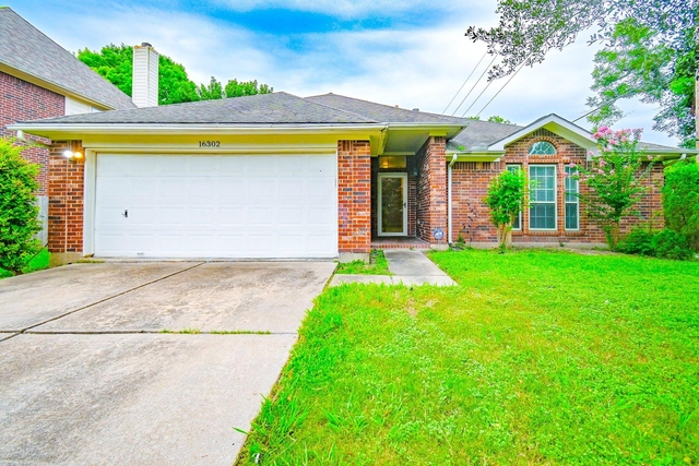 16302 Ash Point Lane - Photo 1