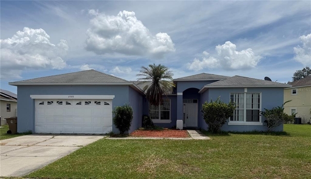 2560 Sage Drive W - Photo 1
