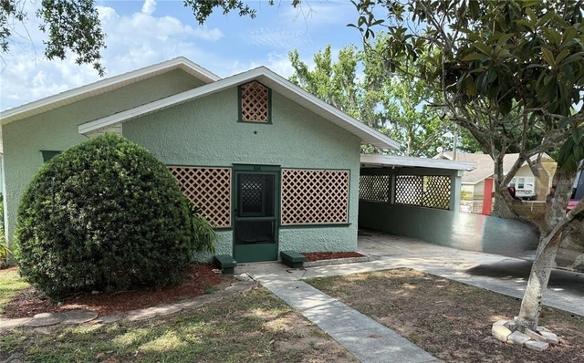 534 W Osceola Street - Photo 1