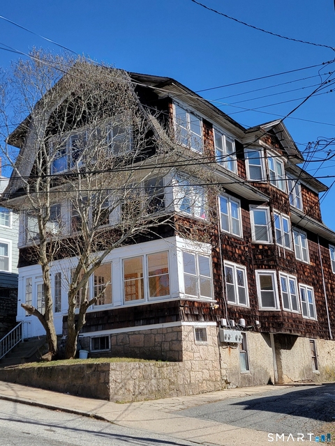 15 Bragaw Street - Photo 1