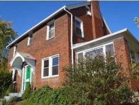 960 S Braddock Ave - Photo 1