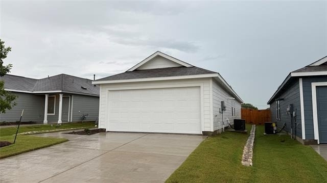 3911 Ontario Way - Photo 1