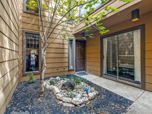 3139 Golden Oak - Photo 1