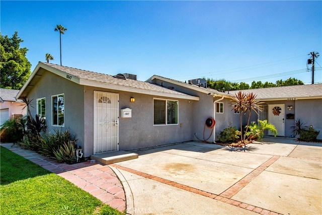 8847 Debra Ave - Photo 1