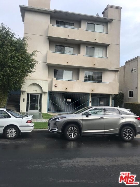 1804 Camden Avenue - Photo 1
