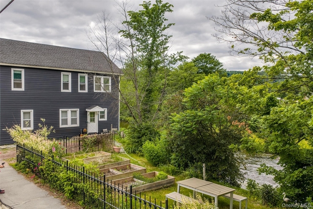 34 Main St. - Photo 1