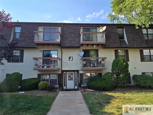 138 Orlando Street - Photo 1