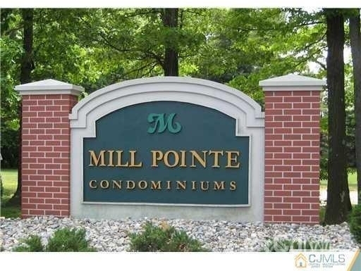204 College Drive - Photo 1