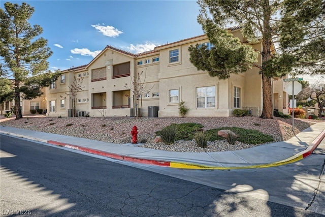520 Arrowhead Trail - Photo 1